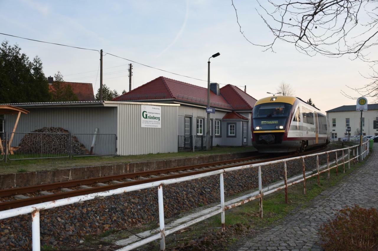Apartament Bahnhof Laussnitz Zewnętrze zdjęcie