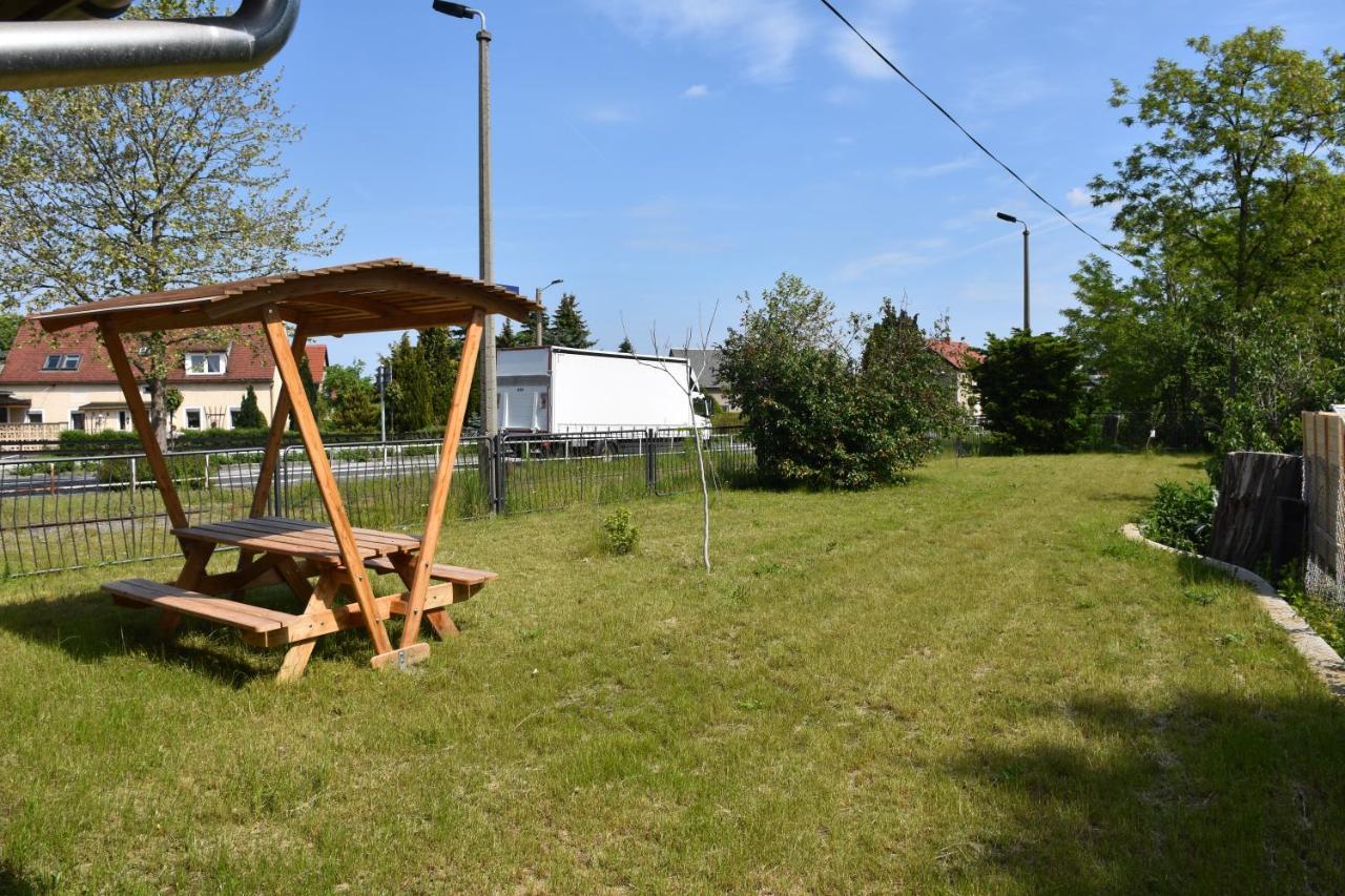 Apartament Bahnhof Laussnitz Zewnętrze zdjęcie