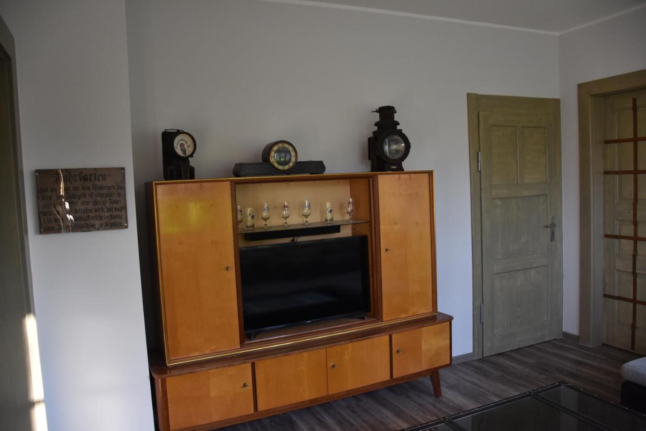 Apartament Bahnhof Laussnitz Zewnętrze zdjęcie